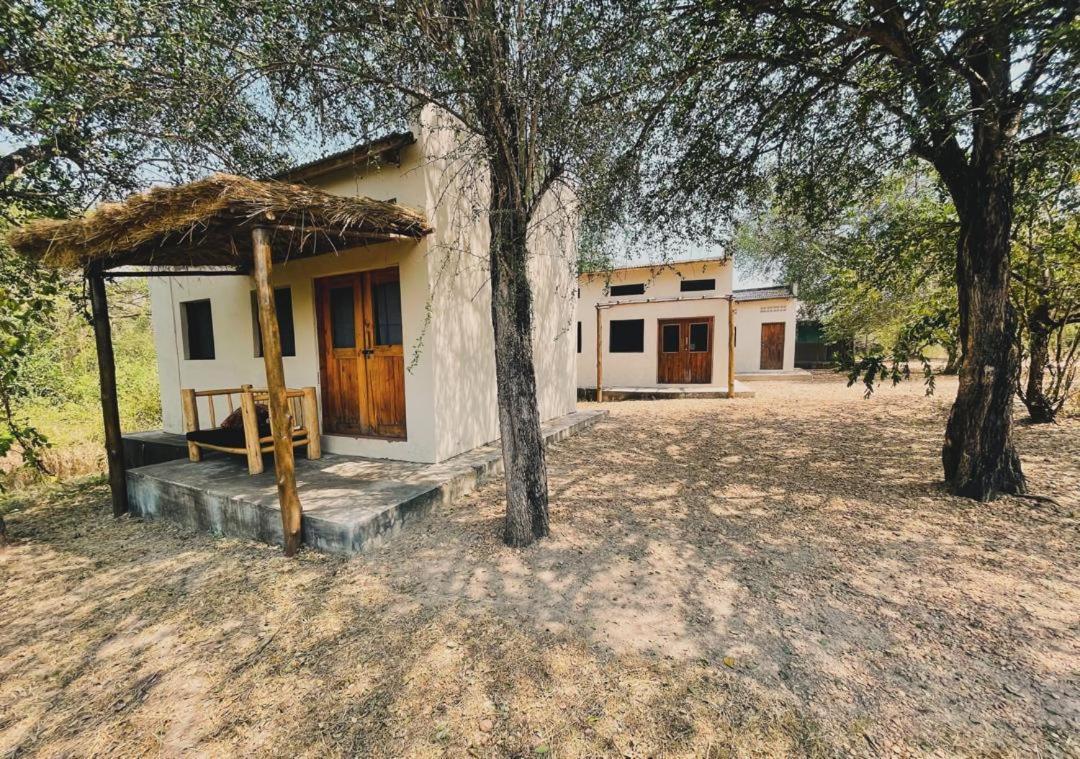 Murchison Giraffe Camp Paraa Esterno foto