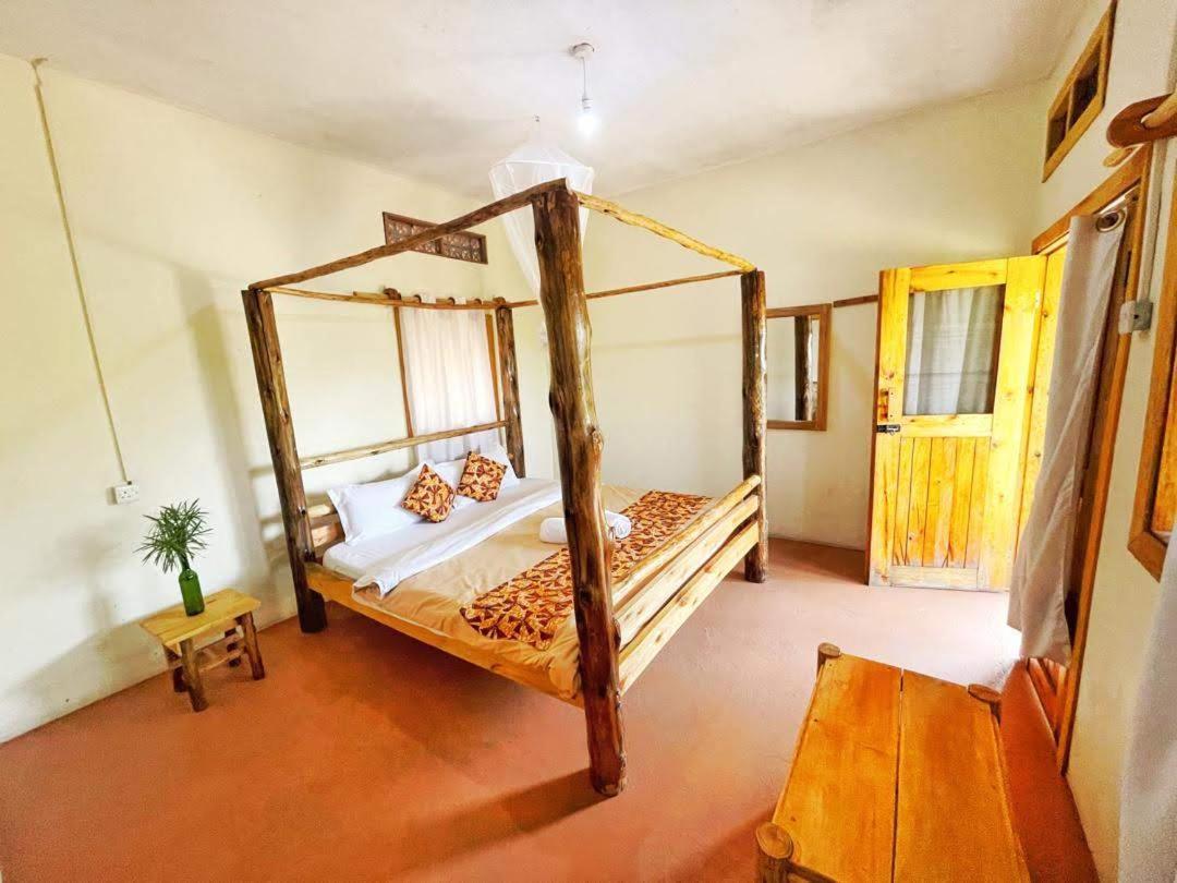 Murchison Giraffe Camp Paraa Esterno foto